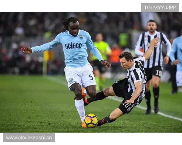 尤文图斯豪门地位危机:战术与管理层分歧问题对赛季走势影响持续显现 尤文图斯豪门地位危机:战术与管理层分歧问题对赛季走势影响持续显现